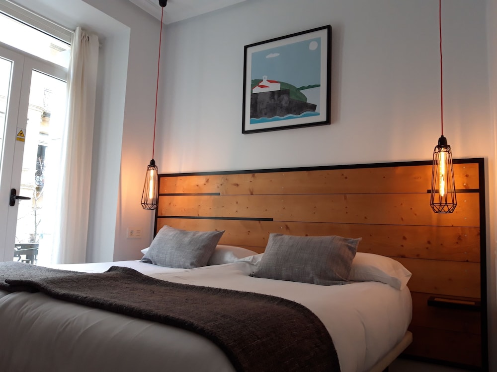 City Double Room, Balcony, City View
