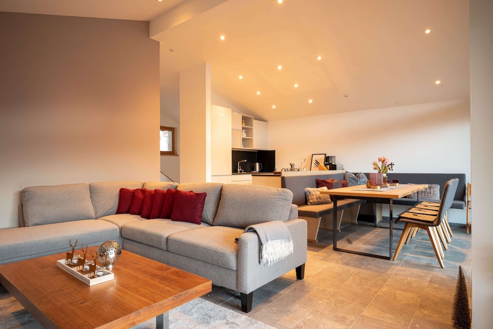Deluxe Chalet photo 1