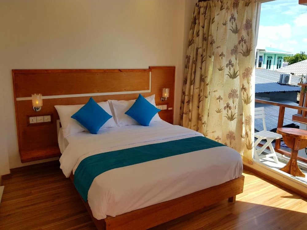 Deluxe Double Room, Balcony, City View