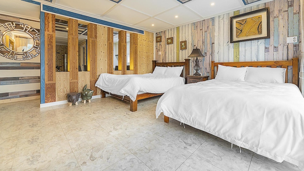 Basic Room, 1 Bedroom (Vip2 (Poolvilla,Jjimjilbang)) photo 3