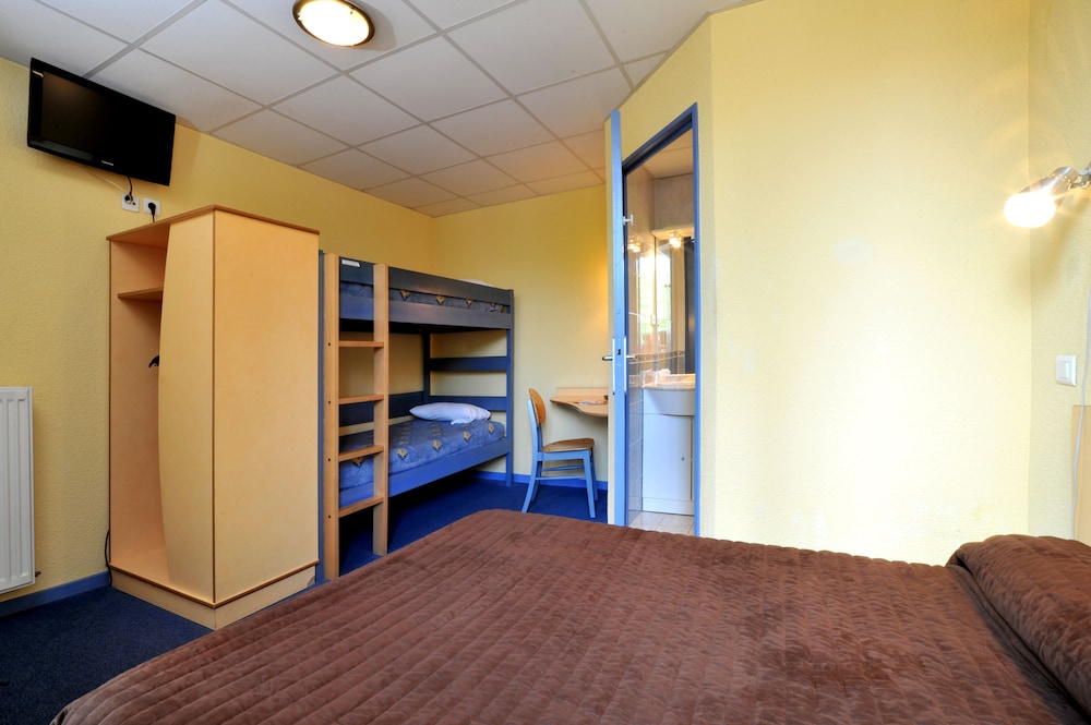 Quadruple Room photo 1