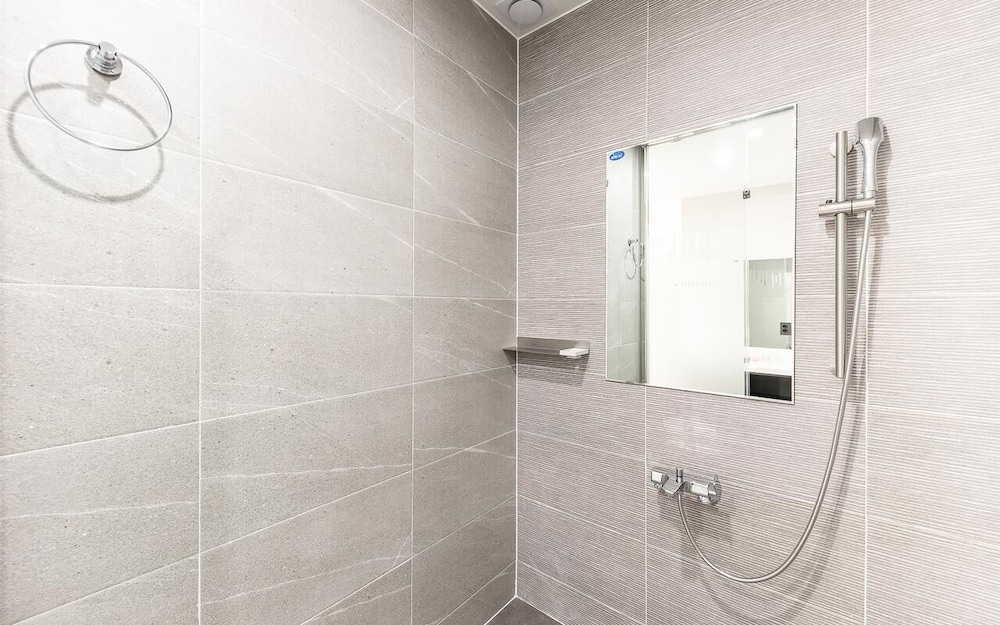 Suite Family Twin Avenue - Spa - Photo 3