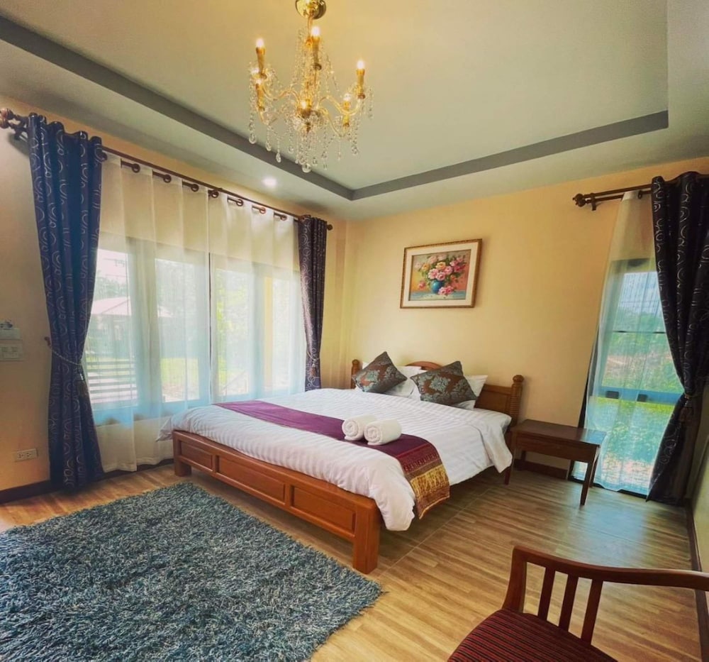 Deluxe Double Room photo 2