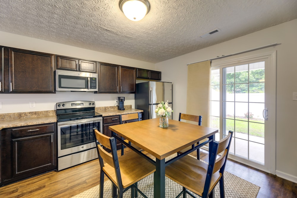 Apartment (2 Bedrooms) photo 2