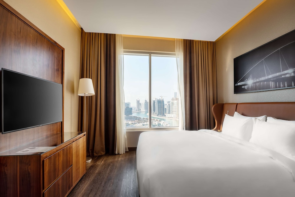 Suite, 1 Bedroom (Canal View Lounge Access)