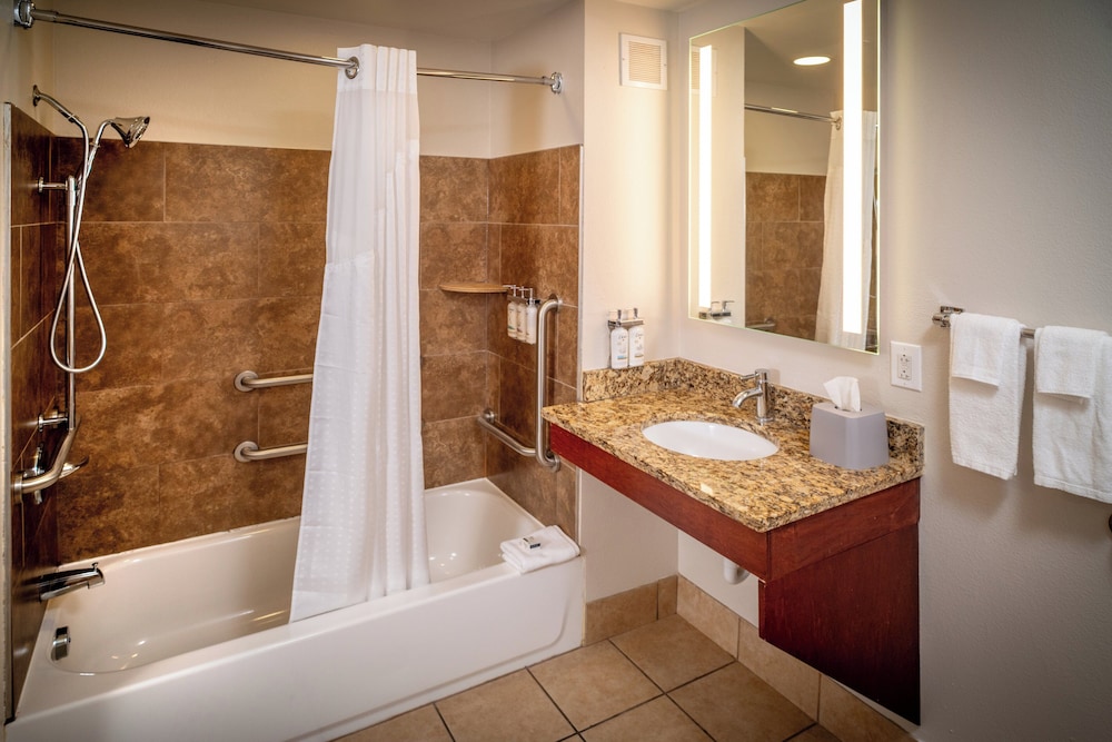 Holiday Inn Express & Suites Cross Lanes by IHG, 写真 10