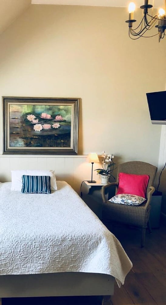 Deluxe Double Room photo 2