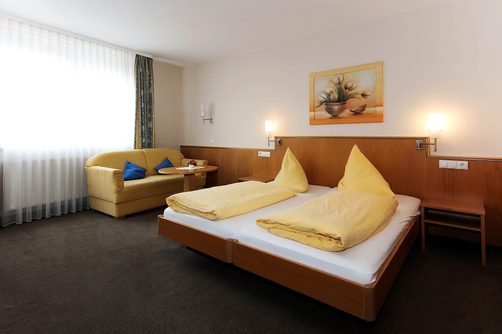 Single Room photo 2