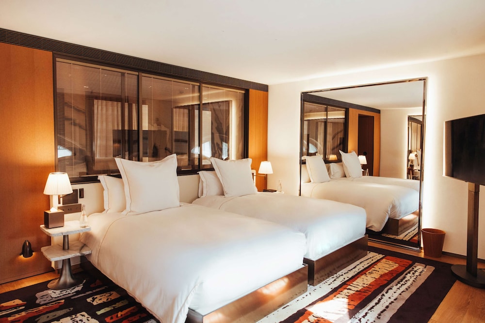 Room, 2 Twin Beds, Air conditioning