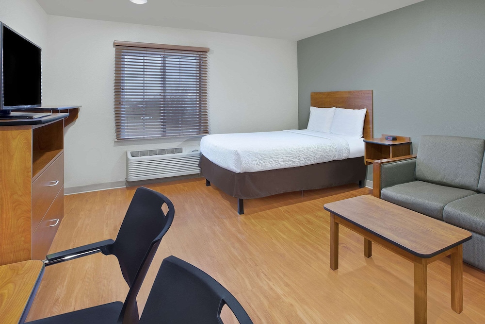 Standard Room, 1 Double Bed, Accessible, Non Smoking (Bathtub)
