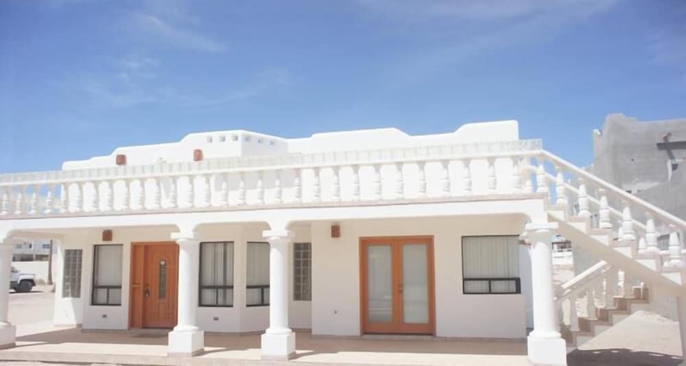 House, Multiple Beds, Patio, Beach View (Casa Luna)