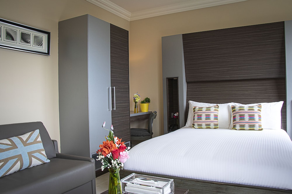 Deluxe Double Room, 1 Queen Bed photo 2