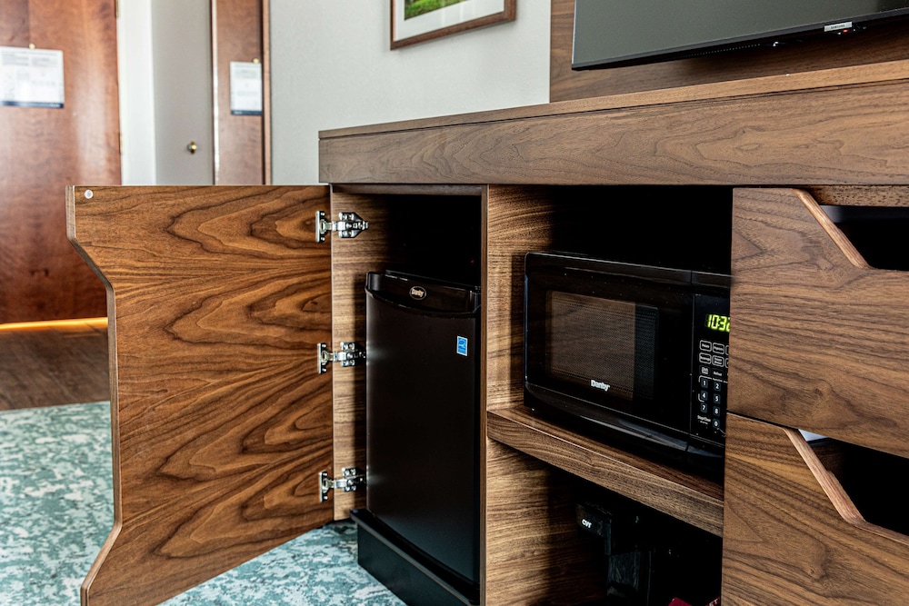 Room, Accessible, Non Smoking - Photo 2