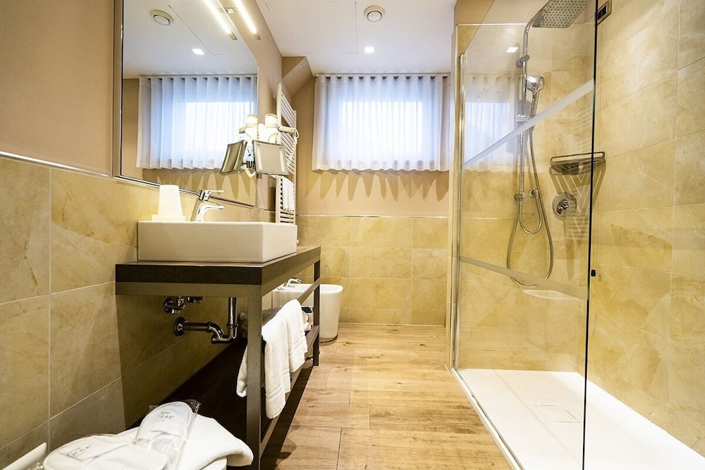 Double Room, 1 Queen Bed - Photo 4