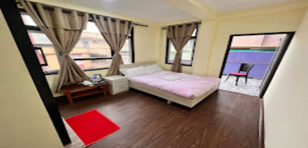 Single Room photo 1