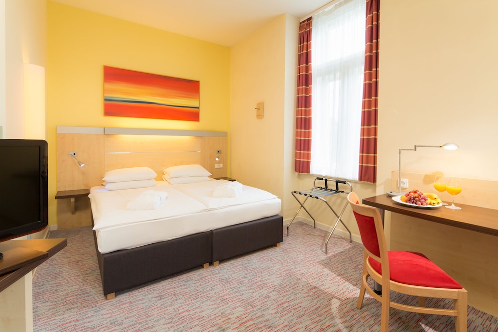 Superior Double Room - Photo 3