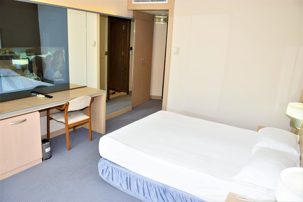 Standard Double Room photo 2