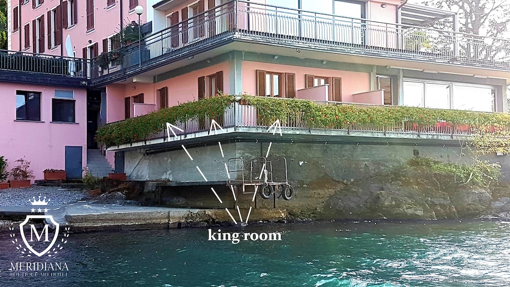 Superior Double Room, Lake View (Queen n.7)