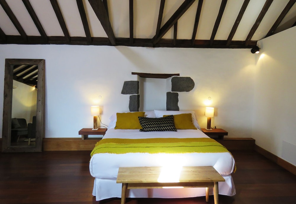 Traditional Suite (N7) photo 3