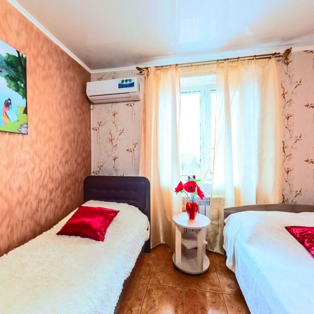 Family Studio, Multiple Beds
