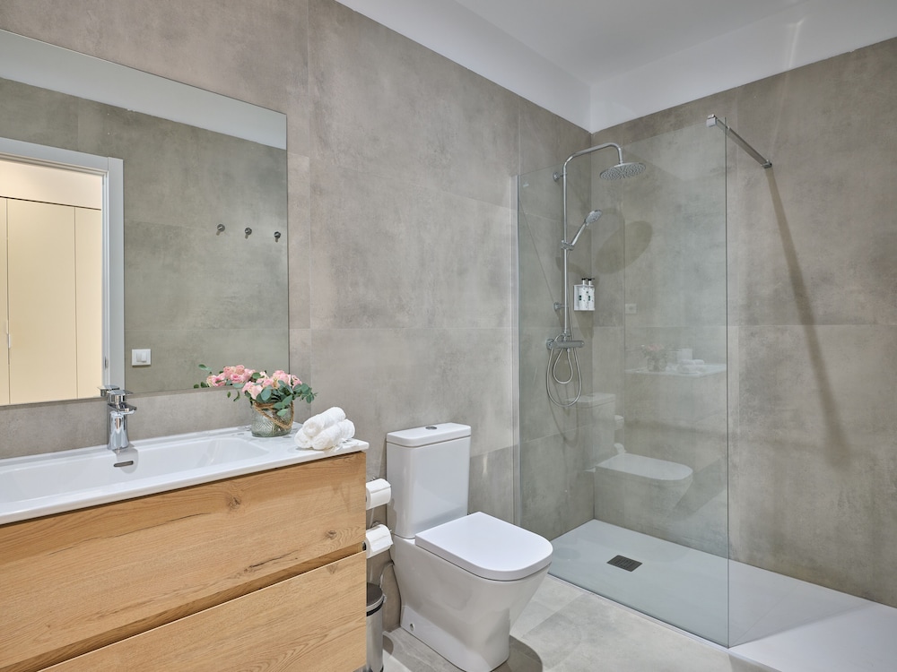 Standard Studio Suite - Photo 11