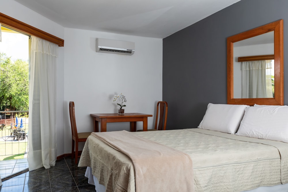 Deluxe Room - Photo 1