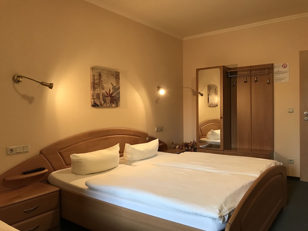 Standard Double Room photo 1