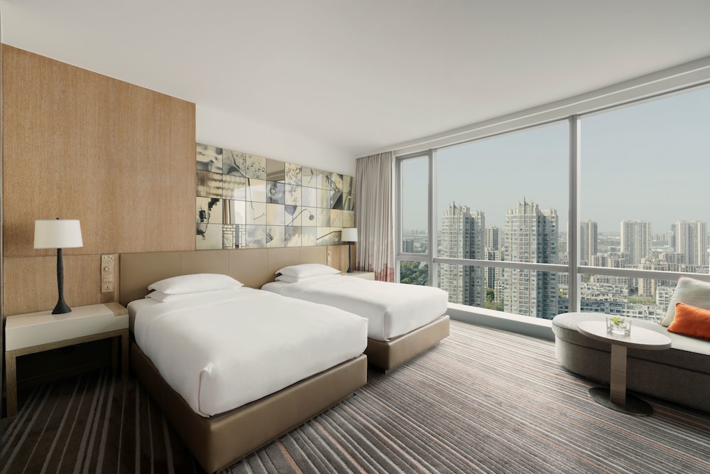 Deluxe Room, 2 Twin Beds photo 1