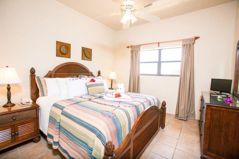 Standard Room, 1 Queen Bed, Non Smoking