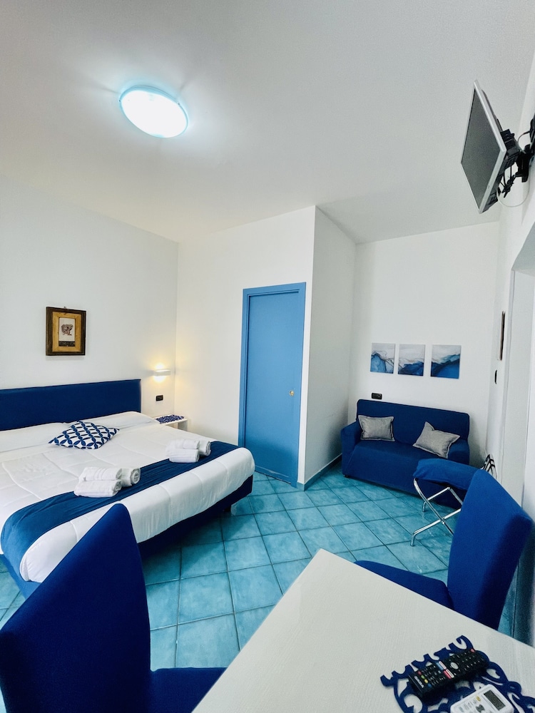 Standard Suite photo 1