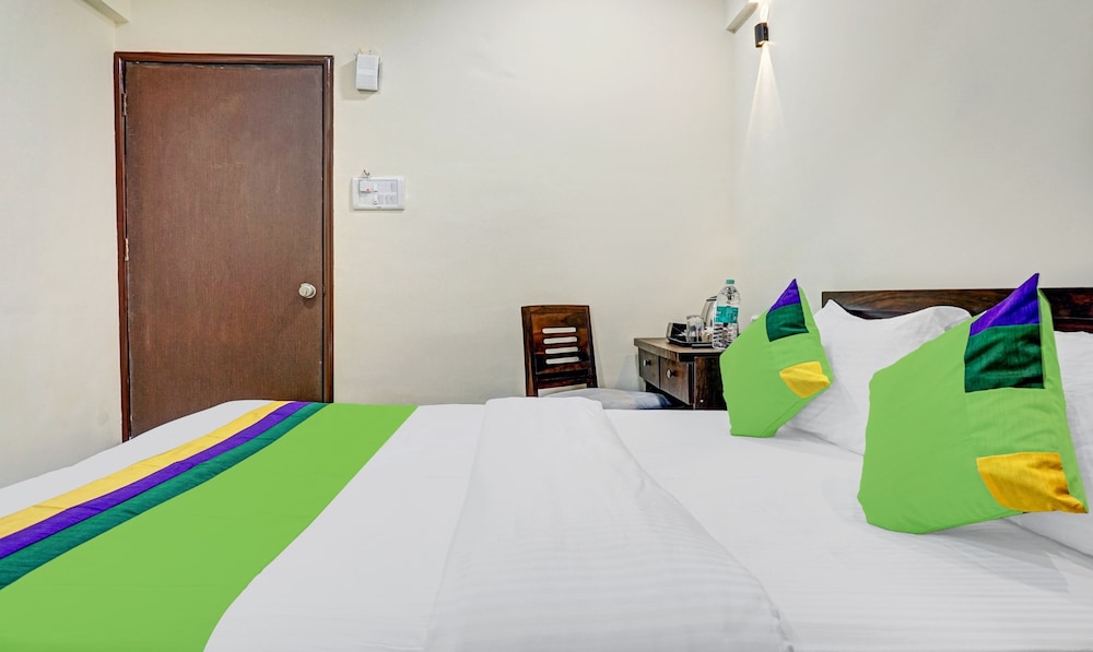 Economy Room - Photo 8