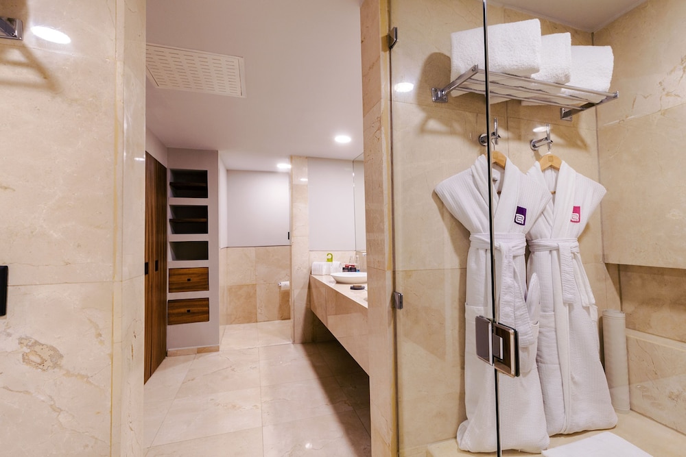 Master Suite - Photo 4