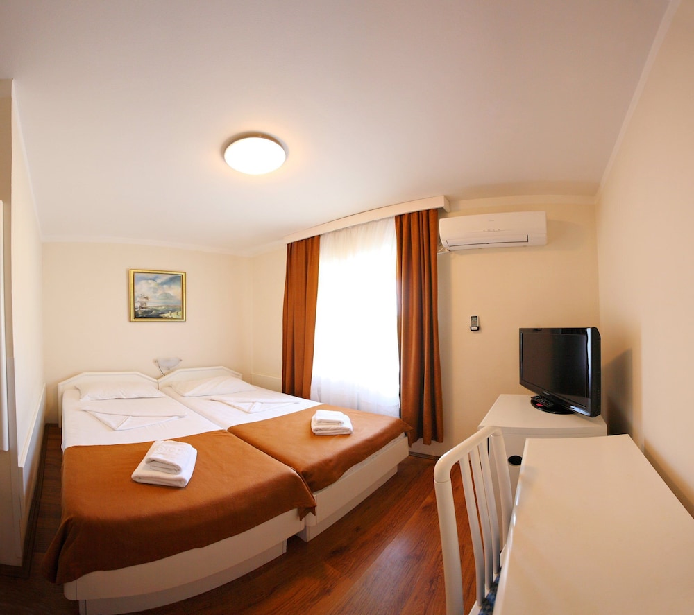 Standard room with sea view and terrace photo 3