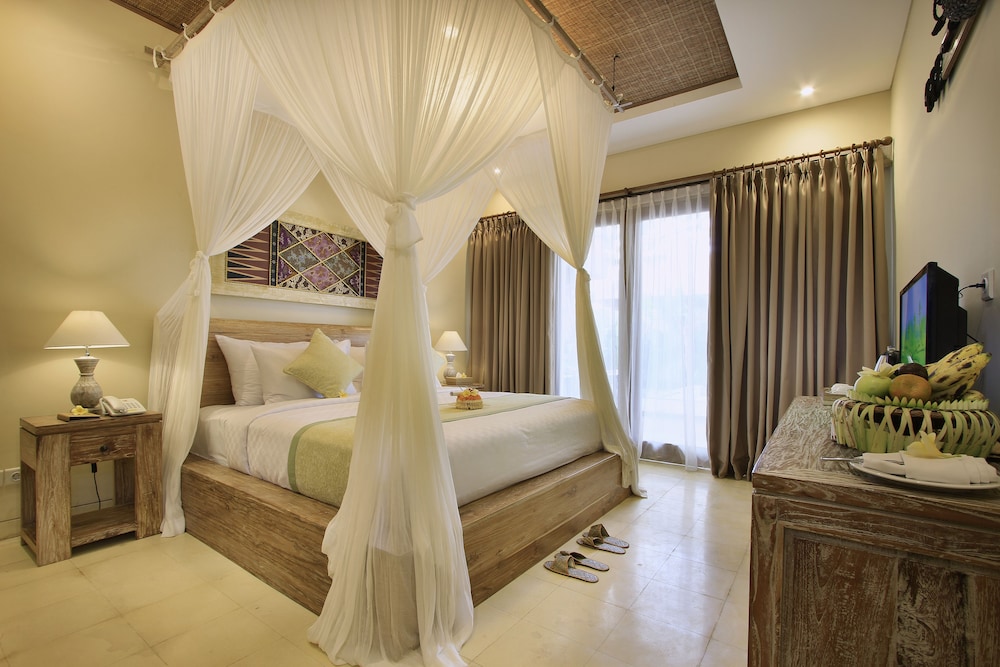 Deluxe Double or Twin Room with Balcony and Daily Afternoon Tea photo 2