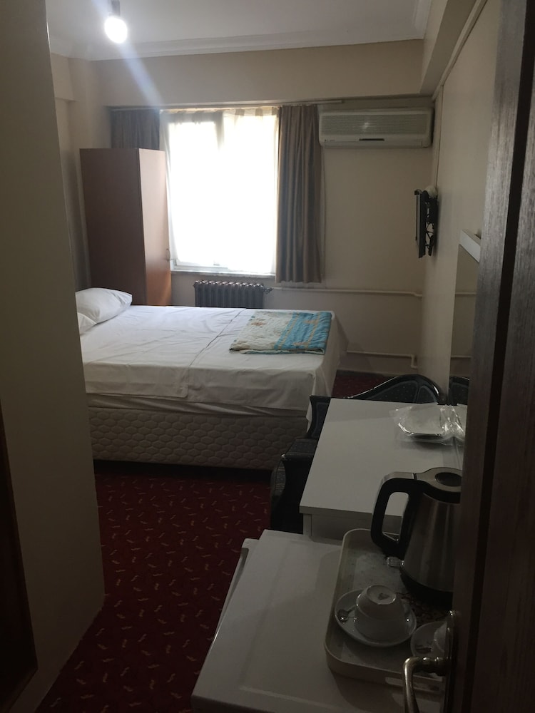 Standard Double Room, 1 Double Bed photo 3