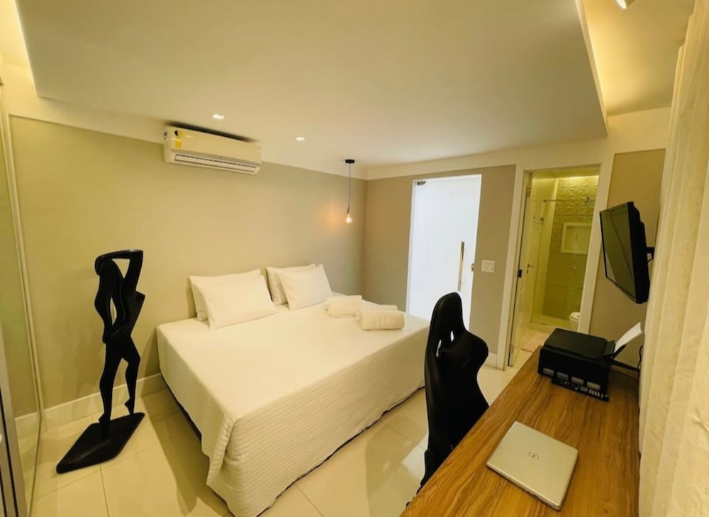 Basic Apartment photo 2