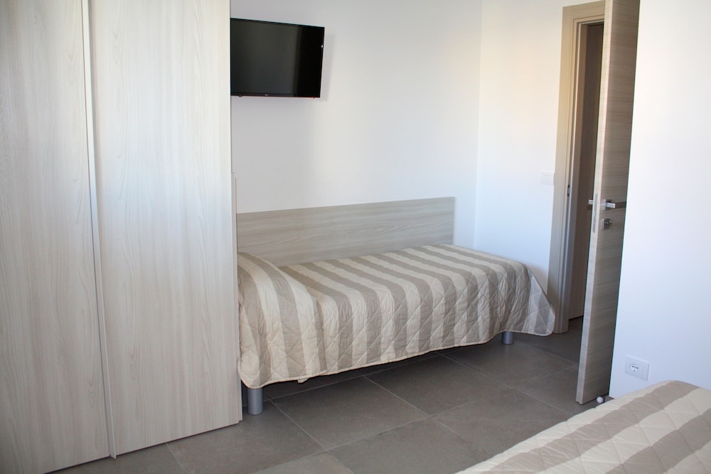 Apartment, 2 Bedrooms (C7)