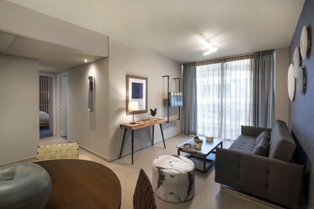 Premium Apartment, 2 Bedrooms, Partial Sea View