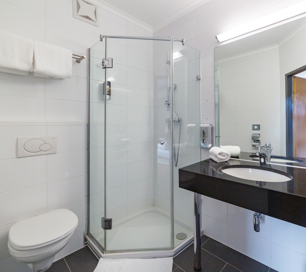 Double Room - Photo 6