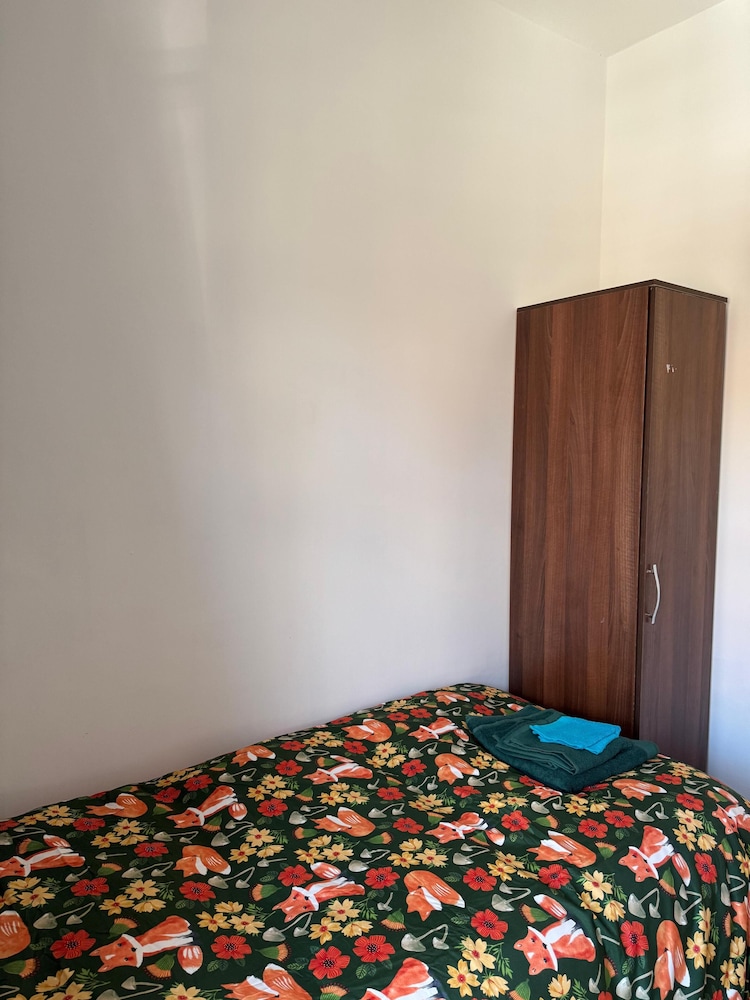 Single Room photo 3