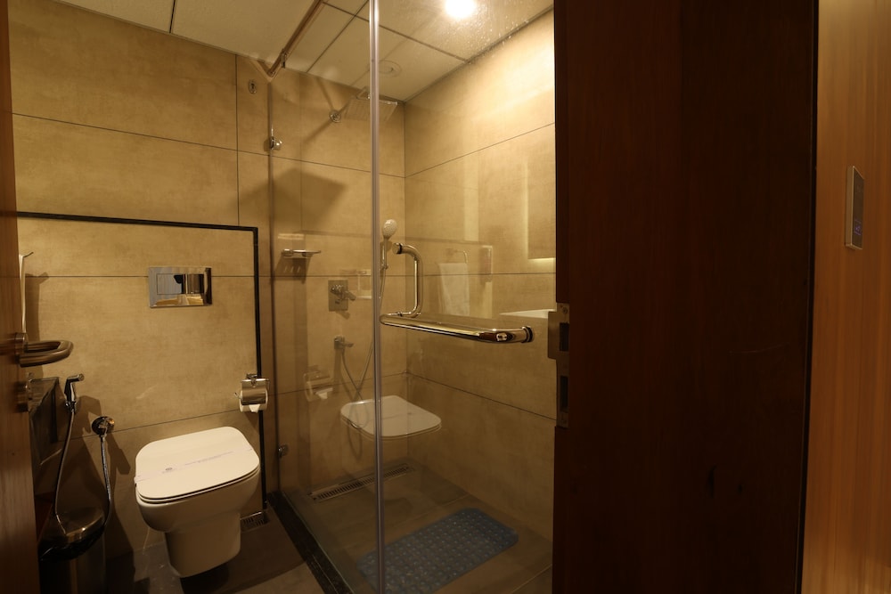 Junior Studio Suite - Photo 3