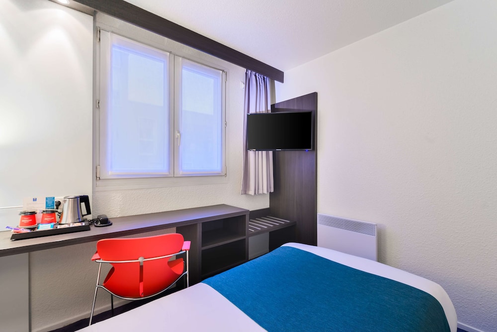 Standard Room, 2 Twin Beds - Photo 2