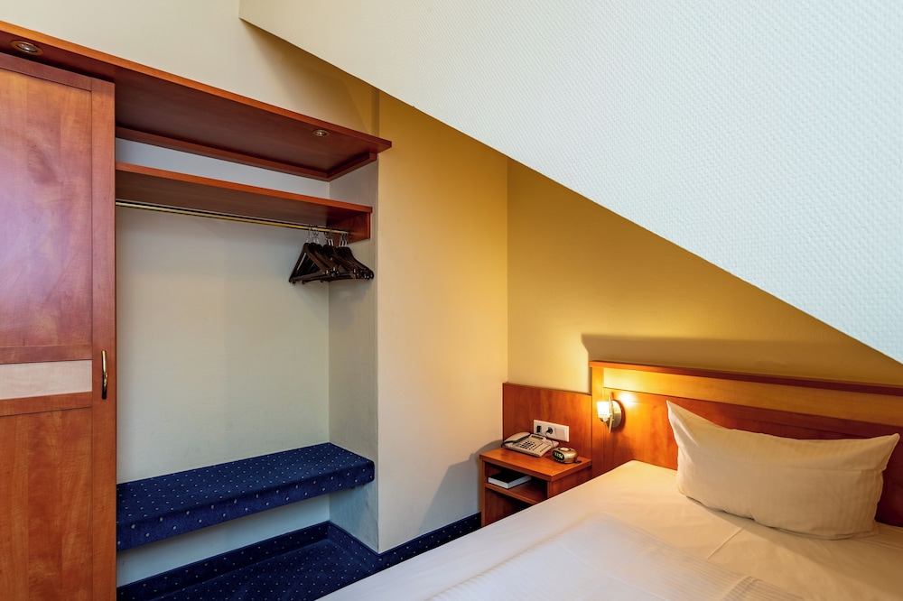 Comfort Room photo 2
