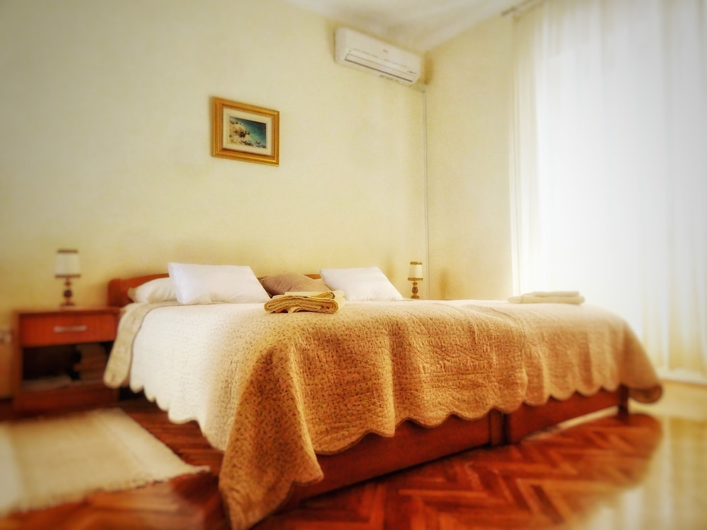 Studio Suite, Terrace