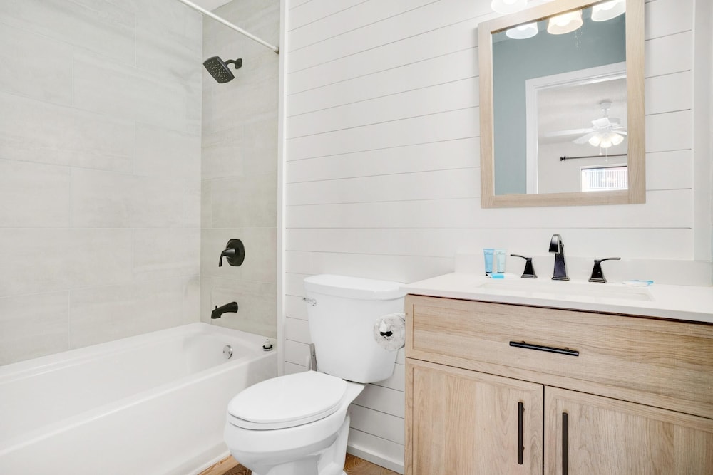Townhome, Multiple Beds (Gulf Winds East #47) photo 3
