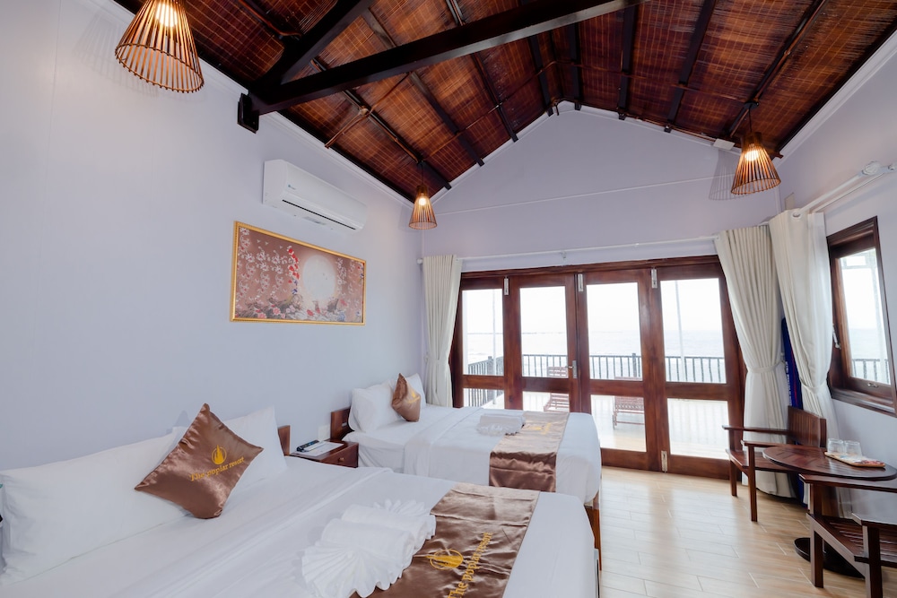 Luxury Quadruple Room photo 3