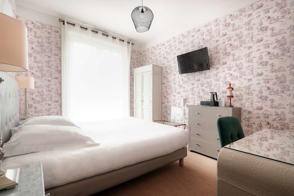 Standard Room, 1 Double Bed - Photo 8