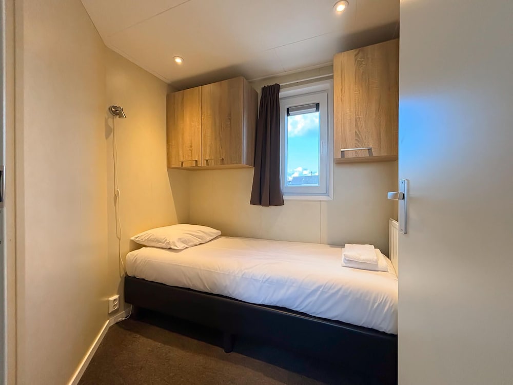 Standard Bungalow, 3 Bedrooms, Overwater