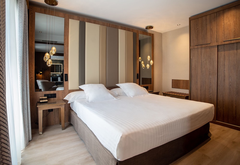 Junior Suite - Photo 3