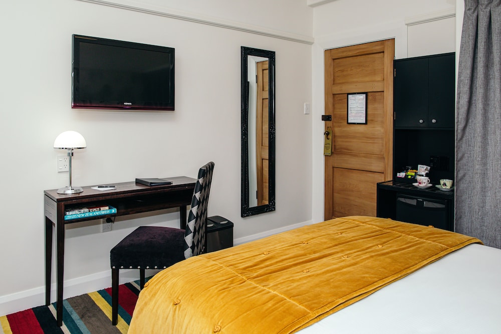 Superior Room, 1 Queen Bed - Photo 4